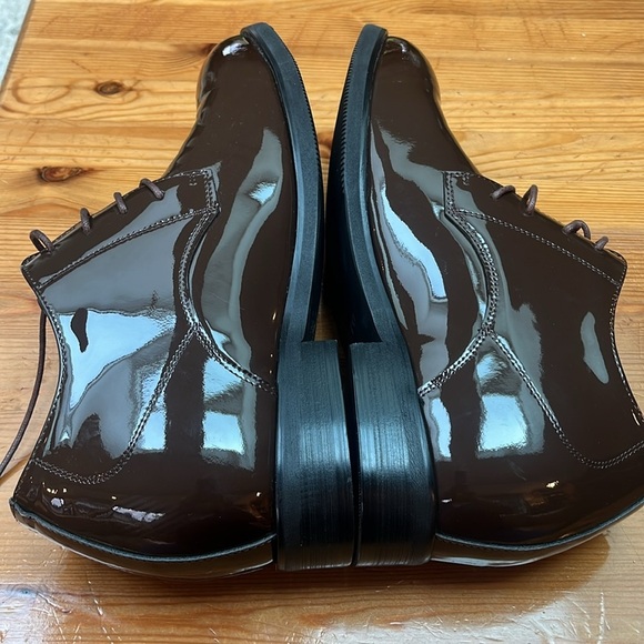 CALTO -  - 2.5 Inches Taller (Brown) - Patent  Formal Dress Shoes - Picture 8 of 10